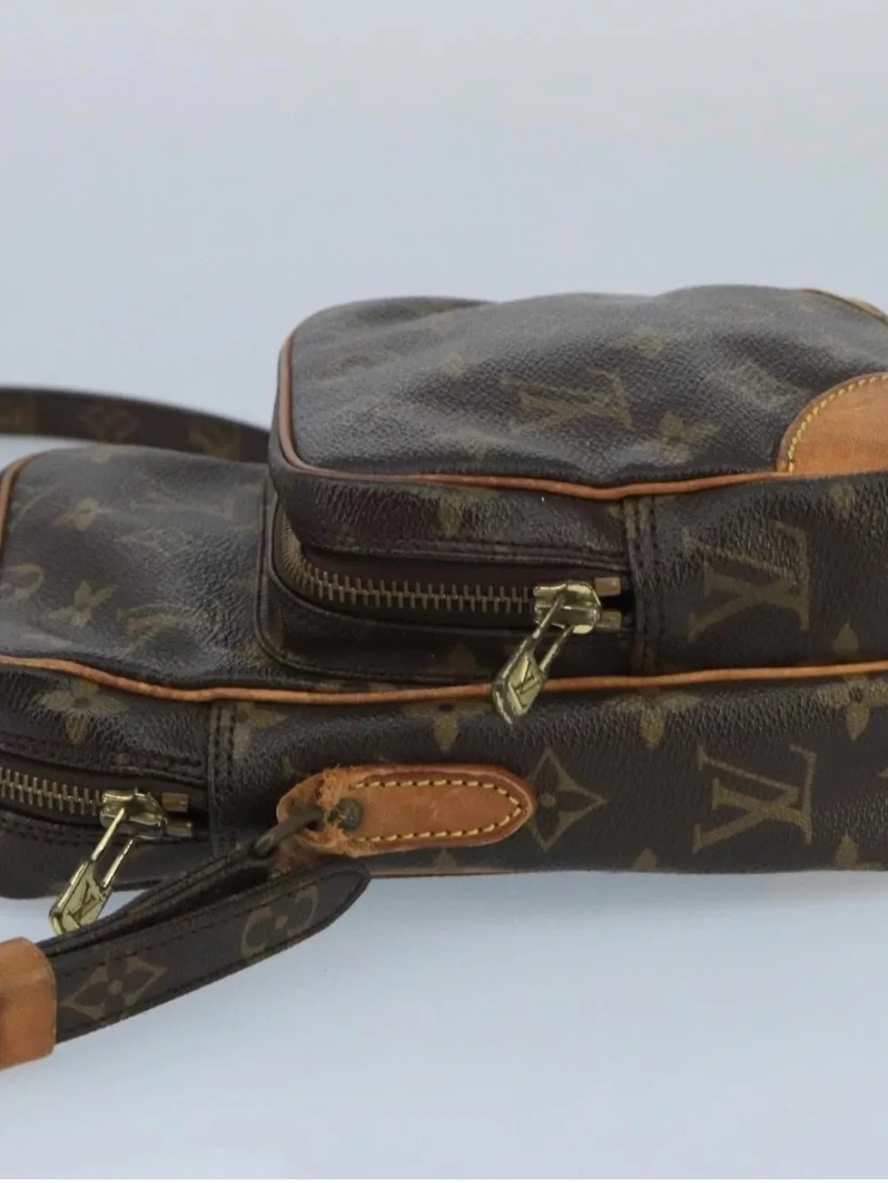 Louis Vuitton Monogram Canvas Messenger Bag in Brown and Tan